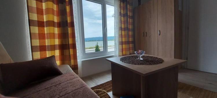 Vinci Fenix Apartment & Rooms מראה חיצוני תמונה